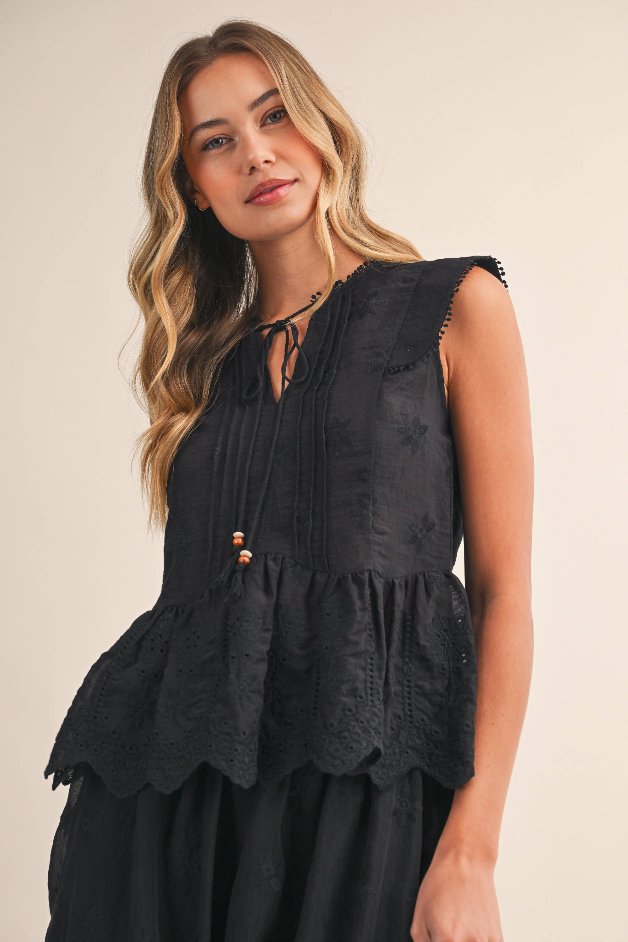 SCALLOP TOP AND SKIRTS SET