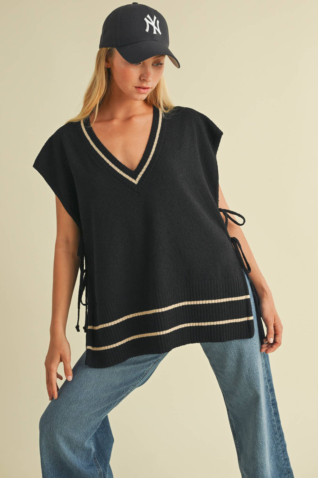 OPEN SIDE TIE V NECK SWEATER VEST TOP