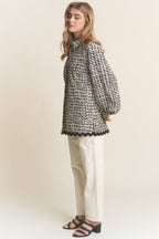 Stripe Pattern Wave Trimmed Balloon Sleeve Top