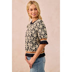 TEXTURED ROSE KNIT TOP CONTRAST BANDED PUFF SLEEVE