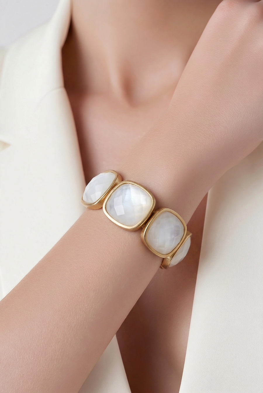 Square Pearl Stretch Bracelet