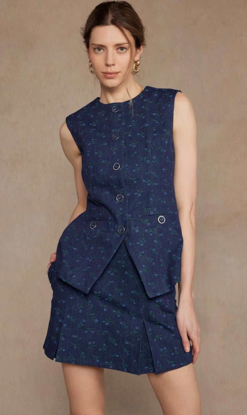 Floral Button-Front Vest – Navy