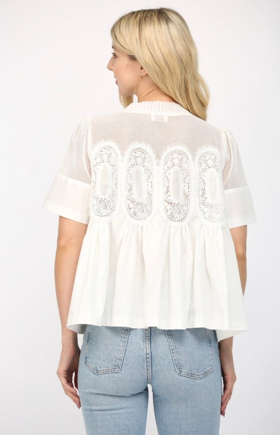 White Shirt Sleeve Appliqué Top