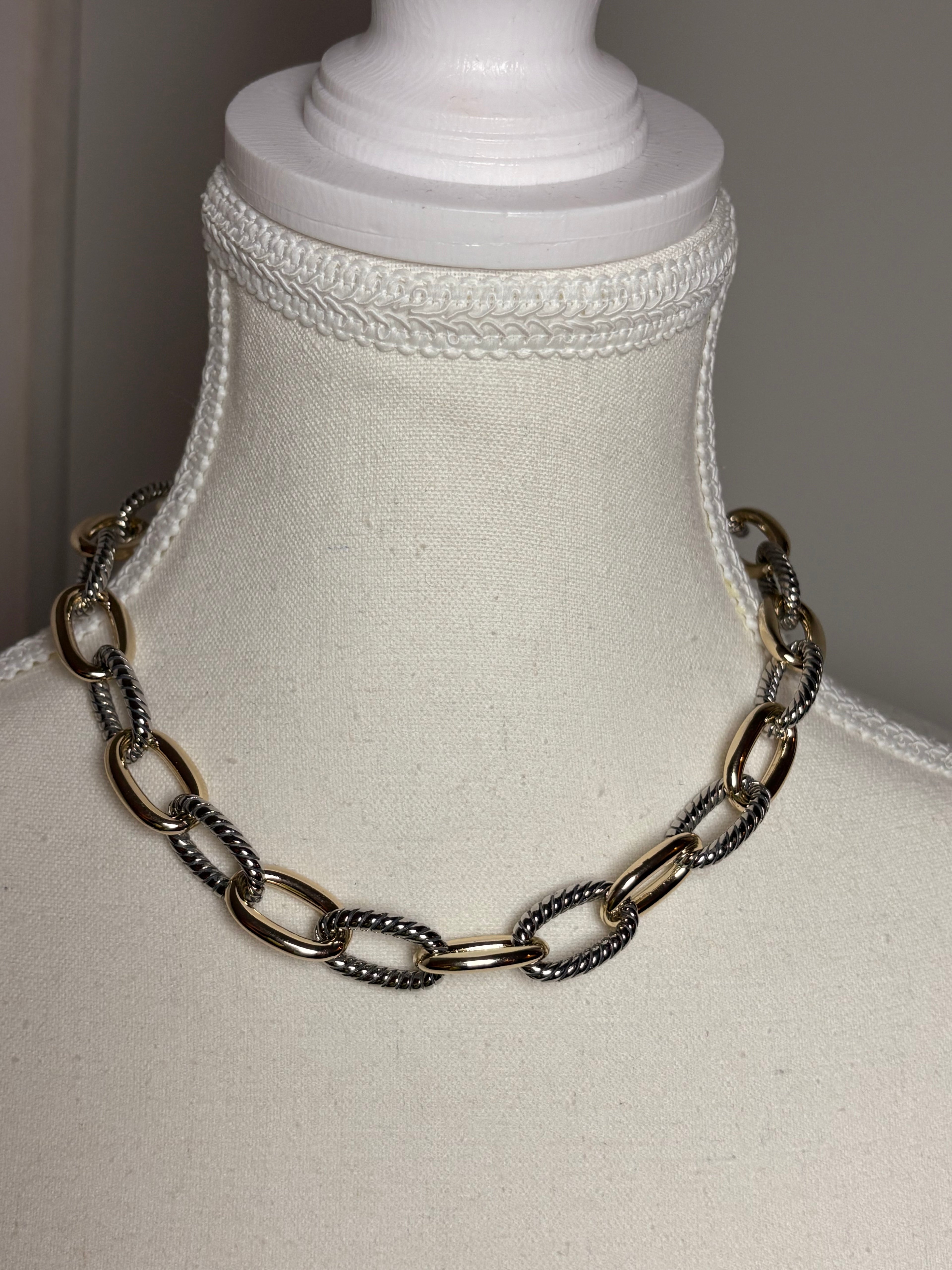 Two Tone Chain Necklace