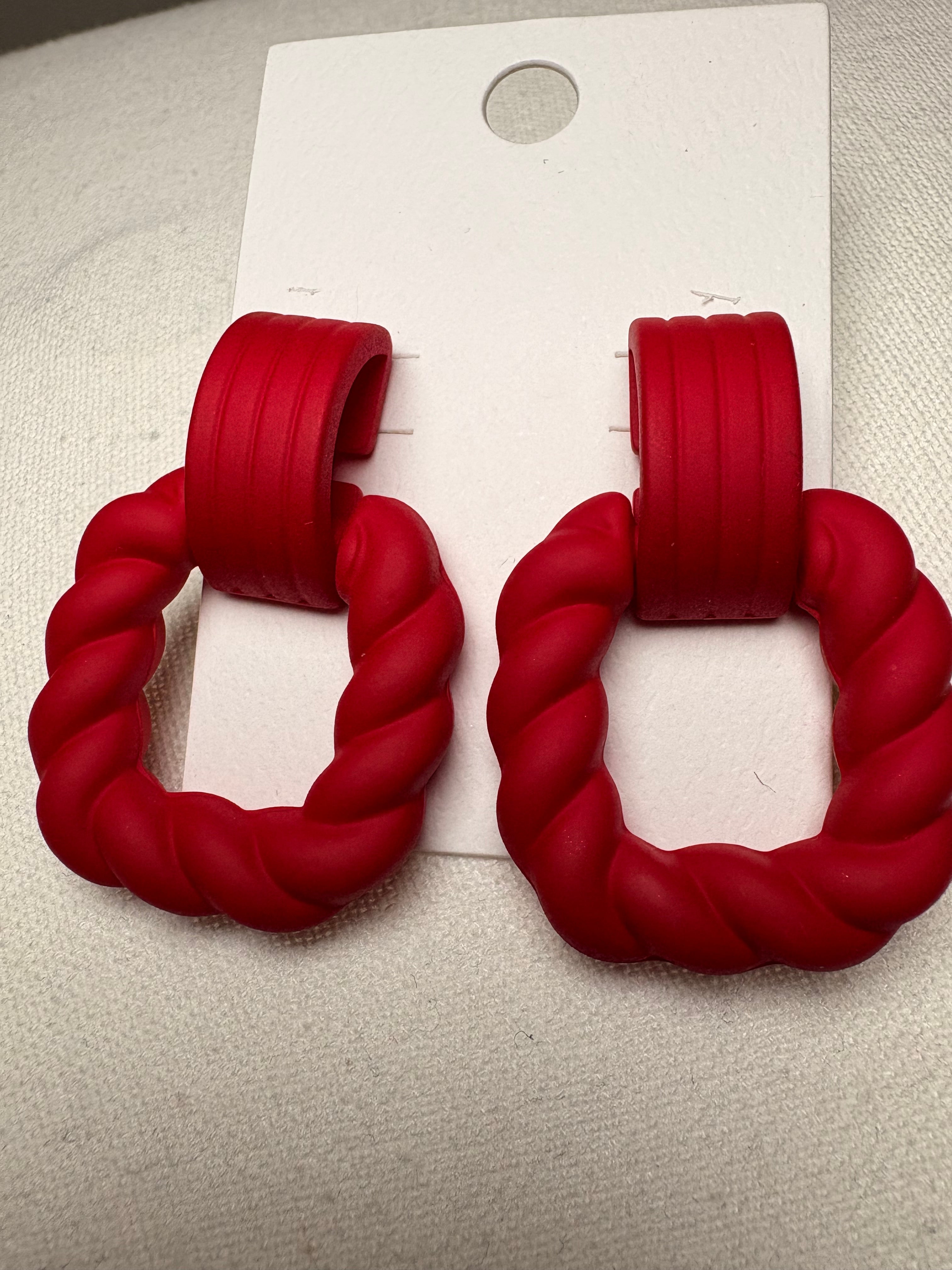 Twisted Square Link Earrings - Red